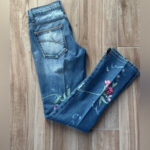 Cruel Denim Low Rise Boot Cut Ladies Medium Embroidered Bootcut Jeans